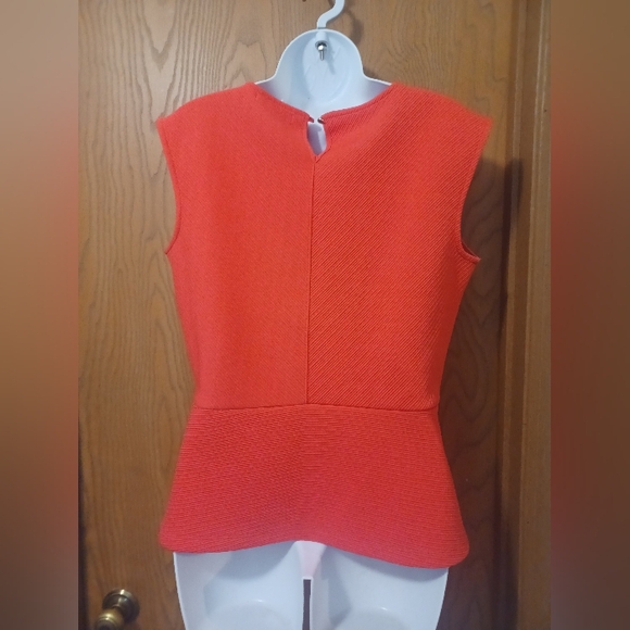 LIZ CLAIBORNE coral peplum top - Picture 3 of 5